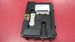 Chasis ECM Body Control BCM debajo del tablero central se adapta a 08 PATHFINDER 274143 - Imagen 1 de 12