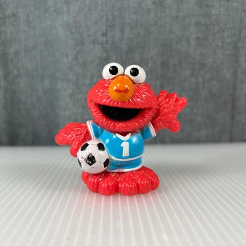 Sesame Street Workshop Elmo Soccer Football 2.5" Inch Figure 2011 Hasbro Cover