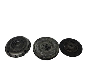 VOLANO E FRIZIONE PIAGGIO PORTER 1.5 BENZINA 2022 - Picture 1 of 6