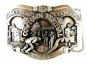 Hebilla de cinturón y papeles del festival Ellsworth Cowtown de PRAIRIE ENTERPRISES - Imagen 1 de 4