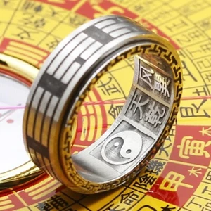 Anello magico cinese taoista Yin Yang Ba Gua Spinner Feng Shui amuleto talismano NUOVO - Foto 1 di 5