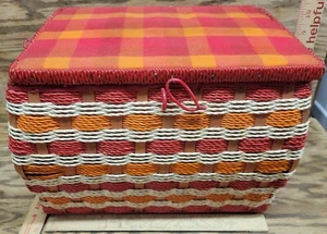 Vintage Rattan Korb Nähtruhe - rot orange weiß JcPenny - Bild 1 von 15