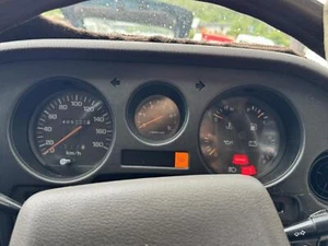 TOYOTA LANDCRUISER 60 SERIES, 12 VOLT TYPE, 11/80-05/90 INSTRUMENT CLUSTER Petro - Picture 1 of 10