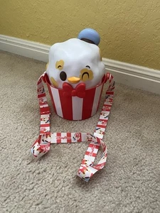 Disney Parks Munchlings 2024 Donald Duck 90th Popcorn Bucket  - Bild 1 von 3