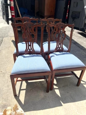 Juego de 4 sillas de comedor de caoba Maitland Smith estilo Chippendale Foto 1 de 4