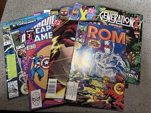 Marvel And DC Comic Book Lot 14 Total (VG+ Cond) - Picture 1 of 8