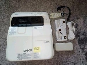 Epson EB-675Wi Ultrakurzdistanz Beamer - Photo 1/2