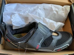 Tiebao Cycling Shoes TB16 Mens Size 11 / 44 - Picture 1 of 1