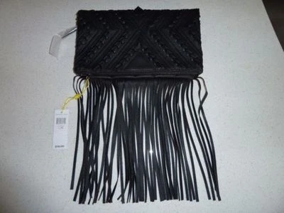 BCBG NEGRO IMITACIÓN CUERO COMPLETO PLEGABLE FLECOS CLUTCH Bolso Cartera - Nuevo Foto 1 de 3