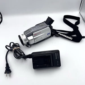 Panasonic PV-DV102D Mini DV Hybrid Camcorder - Tested - Includes Battery/Charger - Picture 1 of 20