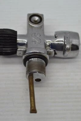 Scubapro Depth Dcar (Compensated Adjusted Reserve) J Valve 2250 PSI Used {B82} - Image 1 of 4