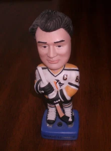 1993 PITTSBURGH PENGUINS MARIO LEMIEUX BOBBLEHEAD - Picture 1 of 4