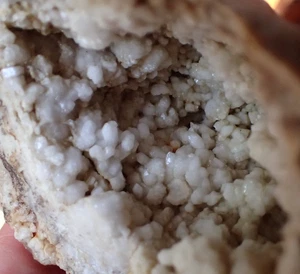 Druzy Crystal 2 Piece Geode KY Gems Specimen Agate Beauty Balance Chakra KG20 - Picture 1 of 11