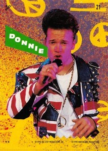 1990 Topps New Kids On The Block Sticker #21 Donnie Wahlberg 🔥