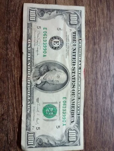 1990 $100 Fancy Two Pair Serial Number E06133990A - Picture 1 of 4