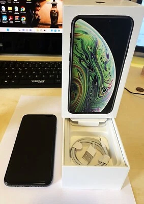 Apple iPhone Xs - 512GB - Nero Grado A+ - Immagine 1 di 4