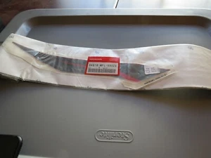 NOS Honda CBR1000RR CBR1000RA 2009 Genuine Middle Cowling Emblem 64816-MFL-690ZA - Picture 1 of 4