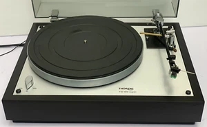 Thorens TD 160 Super Plattenspieler, ohne Tonarm - Bild 1 von 18