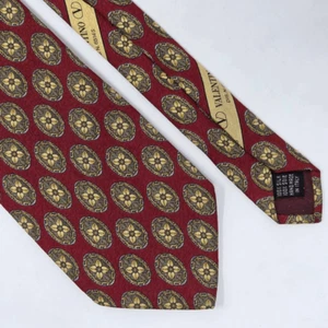 VALENTINO CRAVATTE ITALY SILK TIE RED NEUTRAL GEOMETRIC MEDALLION SATIN 4" X 56" - Picture 1 of 4