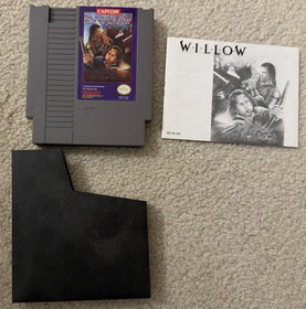 Vintage Capcom Willow Nintendo (NES)  w/ Manual