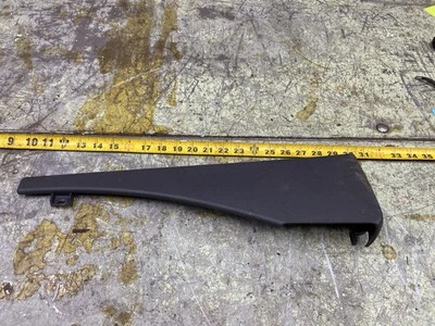 Jeep Patriot 2007-2010 paso derecho Cubierta inferior de la pista exterior del asiento delantero lateral Foto 1 de 4