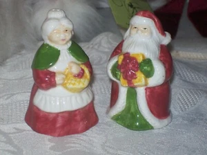 PORCELAIN MR.& MRS. SANTA CLAUS SALT & PEPPER SHAKERS - Picture 1 of 5