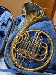 YAMAHA French Horn YHR321 B Flat Single w Case No Mouthpiece Ships Free 4 - Picture 1 of 12