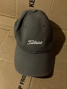 Titleist Hat Cap Strap Back OSFM Adjustable Gray Athletic Golf - Picture 1 of 5