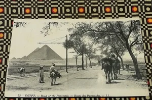 CPA Egypte - Route des Pyramides et le Tram / Egypt - Road of the Pyramids  - Imagen 1 de 2