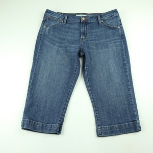 levis capris jeans