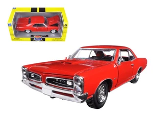 1966 Pontiac GTO Red "Muscle Car Collection" 1/25 Diecast Model Car by New Ray - Picture 1 of 1