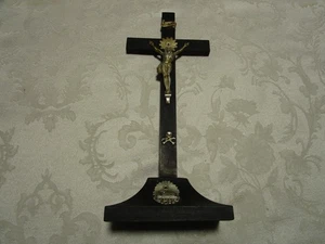 Antique  Altar Crucifix Jesus  "The Lamb of God" Wood & Metal INRI 12" T 19th C. - Picture 1 of 11