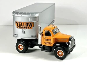 First Gear 10-1293 Yellow Transit 1960 Mack Model B-61 Tractor & Trailer 1/34 - Picture 1 of 24