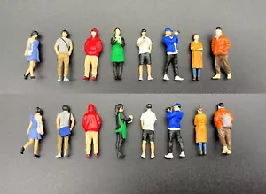 Miniature Human Figures. People Stood / Walking Models. 1:64 Scale - Picture 1 of 8