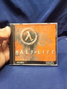 Half-Life 1998 PC CD-ROM Video Game Disc Complete in Case - Picture 1 of 3