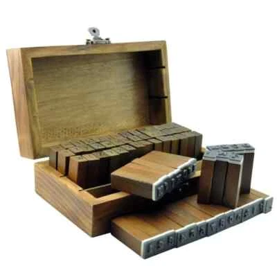 Набор винтажных деревянных резиновых букв с цифрами и символами алфавита 70 шт. - Изображение 1 из 4