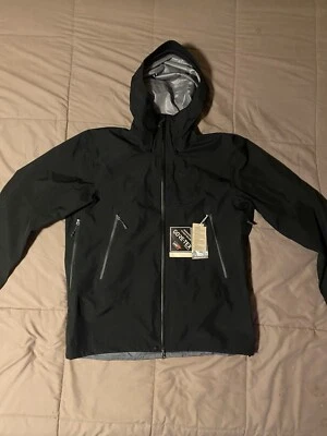 Chaqueta Tierra Vastra GoreTex negra, grande para hombre Foto 1 de 4