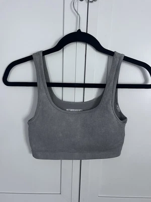 Sujetador deportivo Forever 21 gris para mujer talla mediana Foto 1 de 4