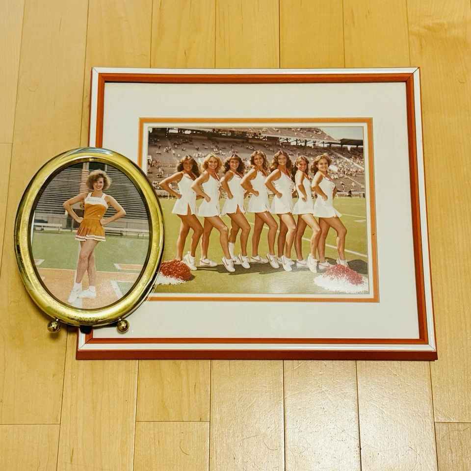 VTG Framed 1982 Tennessee Volunteers Football Photo Cheerleader Squad Neyland UT - Image 1 of 4