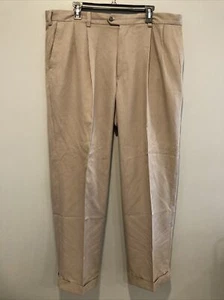 Izod Mens Size 40x32 Tan & Black Checkered Pattern Pleated Front Dress Pants EUC - Picture 1 of 4