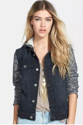 Chaqueta vaquera Free People para mujer grande envejecida mangas tejidas sudadera con capucha negra Foto 1 de 4