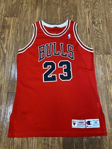 1995-96 NBA Chicago Bulls Michael Jordan Champion pro cut PC Away/Road jersey - Picture 1 of 6
