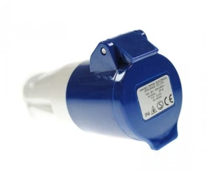 230V CONECTOR DE ENCHUFE ELÉCTRICO PLOMO SITIO CARAVANA 3 PINES TIPO - Imagen 1 de 1