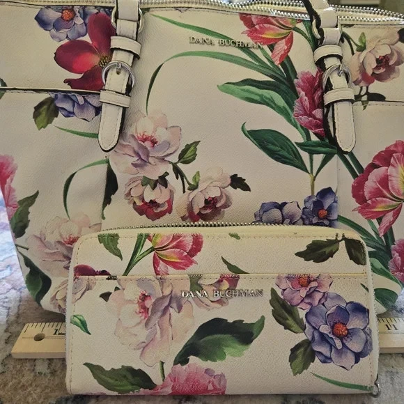 Bolsa tote feminina floral Dana Buchman com carteira - Creme e multicolorido floral - Imagem 1 de 4