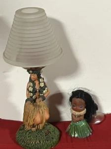 VTG 8.75” RESIN HAWAII HULA GIRL CANDLE HOLDER & 3” VINYL HULA FREE TEALIGHT EUC - Picture 1 of 18