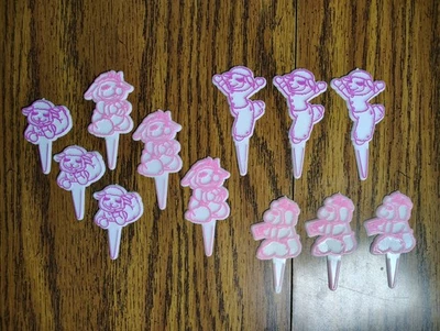 Juego de (12) adornos para cupcakes vintage de cordero púrpura y rosa Foto 1 de 3