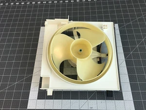 GE Refrigerator Condenser Fan Motor Assy P# WR60X10177 - Picture 1 of 3