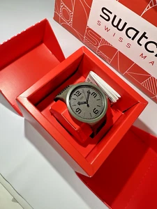 Nuevo Reloj Swatch Suizo Raro Big Bold BBBUBBLES Verde Silicona 47mm SO27M100 - Imagen 1 de 7