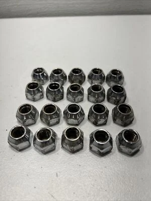 85-89 Nissan 300ZX Z31 2+2 2+0 tuercas de rueda cromadas lote OEM Foto 1 de 2