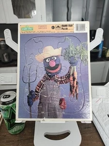 Vintage Sesame Street Frame Tray Puzzle Farmer Grover - Picture 1 of 5
